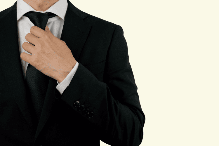 まとめ：葬儀のネクタイは黒無地が基本